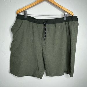 Copper +Oak Men’s khaki linen look shorts